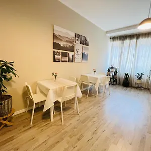 Sonila's 1 , Bergamo Italia